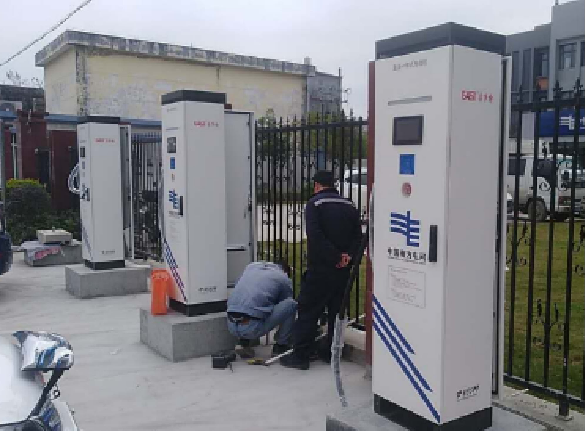 China Southern Power Grid Integrated PV-Storage-Charging Project